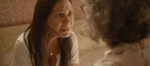 Thelma fará revelação bombástica a Jane nesta terça (10) em "Amor de Mãe". (Reprodução/TV Globo)