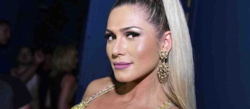 Apresentadora Lívia Andrade é internada em hospital e dá susto em fãs. (Arquivo Blasting News)