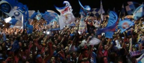 Barcellona-Napoli a porte chiuse: i tifosi azzurri decidono di donare in beneficenza all'ospedale Cotugno, i loro rimborsi
