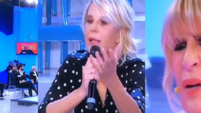 Uomini e donne ha adottato misure precauzionali per fronteggiare l'epidemia di Coronavirus. Blasting News