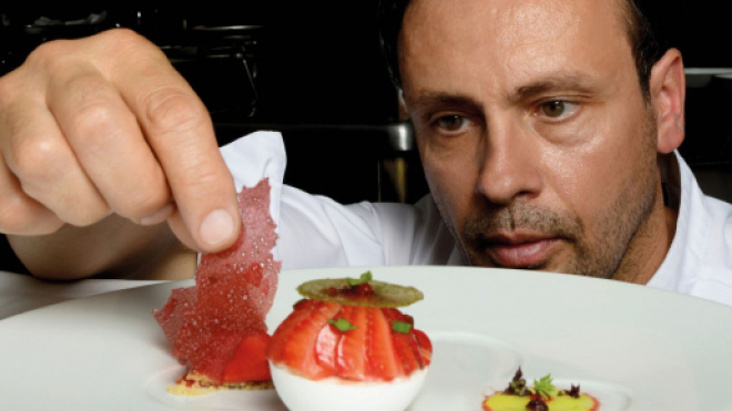 Thierry Drapeau a fermé son restaurant La Chabotterie à Saint-Sulpice-le-Verdon, en Vendon, après que le guide Michelin lui ait retiré une étoile