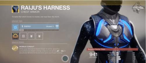 One of 'Destiny 2's' recently released Exotic in Season of the Worthy. [Image source: xHOUNDISHx/YouTube]