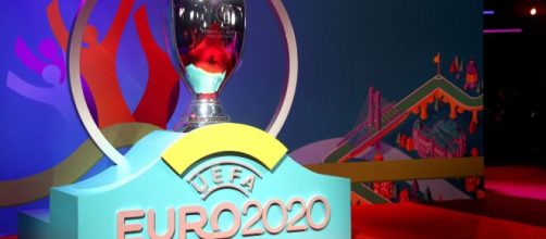 Europei di calcio rinviati al 2021.