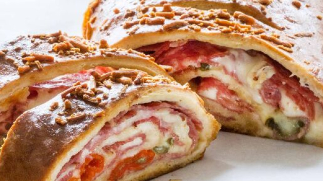 La pizza Stromboli è una variante della classica pizza
