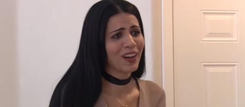 On '90 Day Fiancé' Larissa Lima says she can sell n*des if people subscribe to her account. [Image Source: TLC/ YouTube]