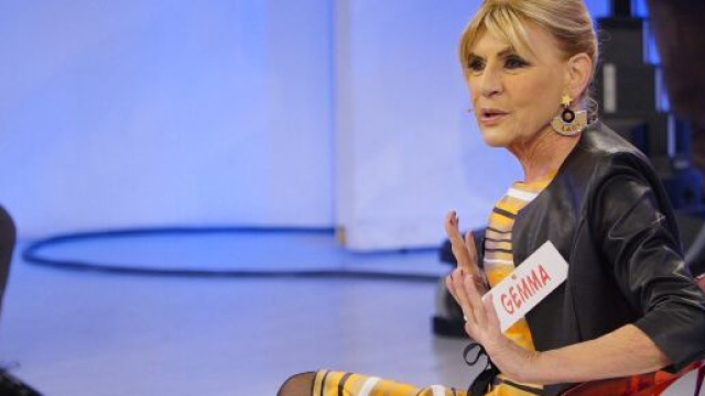 Gemma Galgani lancia un messaggio di solidarietà sui social in un periodo molto difficile per il Paese.