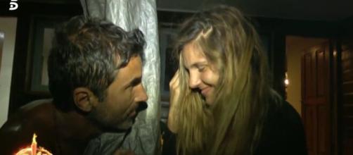 El romántico y furtivo beso protagonizado de Hugo e Ivana en ... - bekia.es