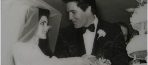 Details of Elvis Presley and Priscilla Presley's wedding day may surprise you.(Flickr/Dan Perry)