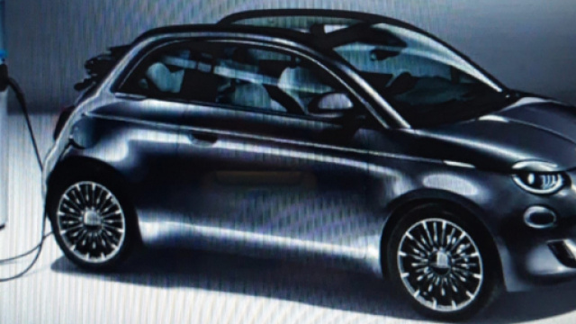 Fiat 500 Elettrica, ora è noto l'aspetto definitivo.