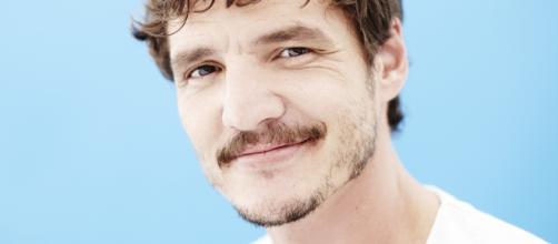 Pedro Pascal Wallpapers Images Photos Pictures Backgrounds - wallsdesk.com