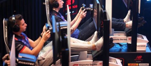 Fórmula Uno lanza un campeonato de carreras virtuales - caranddriver.com