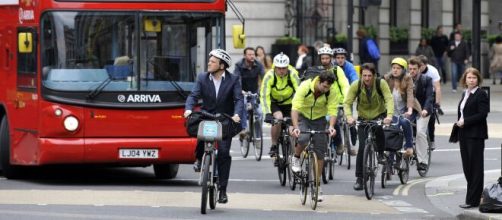 Coronavirus, la Federciclismo del Regno Unito: 'Sì ad allenamenti e passeggiate in bici'