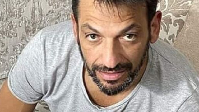 GF Vip 4, Pago soffre per la separazione dal figlio: ‘Verrei da te strisciando’.