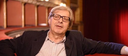 Vittorio Sgarbi parla a 'Stasera Italia' del problema delle sedute parlamentari abbreviate a causa del coronavirus.