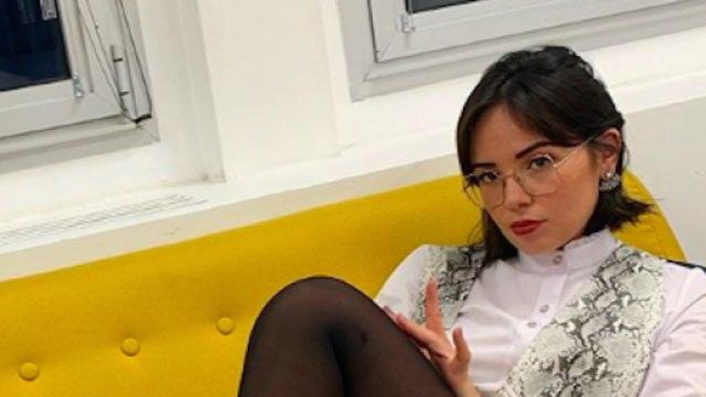 Agathe Auproux publie une photo en lingerie en dentelle qui divise. Credit : Instagram/agatheauproux