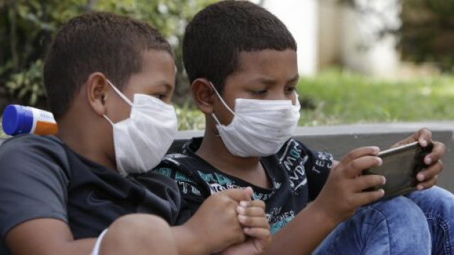 Il coronavirus potrebbe cambiare il nostro stile di vita.