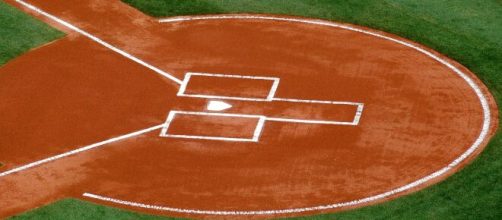 An image of home plate. [image source: Paul Brennan- PublicDomainPictures.net]