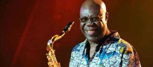 Il musicista Manu Dibango, deceduto per il Coronavirus