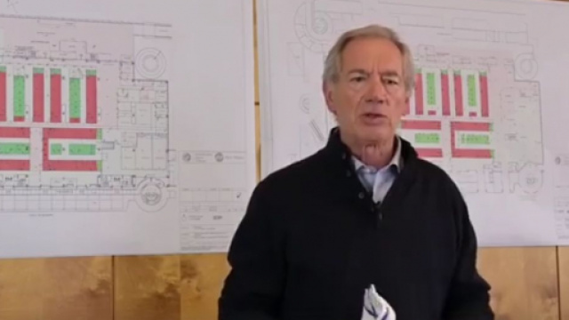 Coronavirus: Guido Bertolaso positivo al tampone, ma chiede agli operai di continuare a lavorare