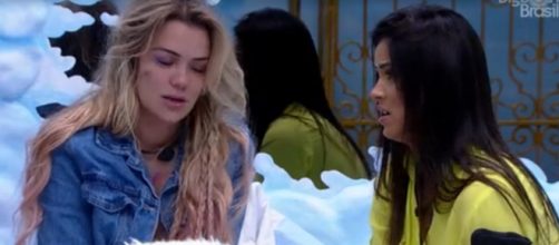 Ivy fala com Marcela sobre saída de Daniel. (Reprodução/TV Globo)
