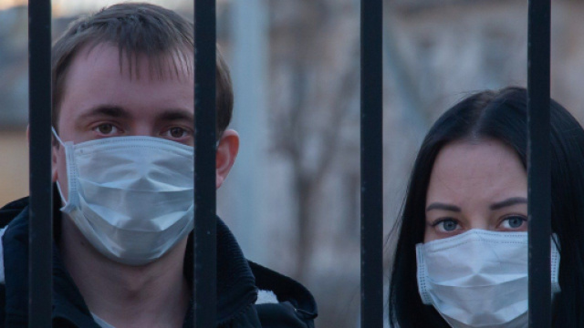 Couple et coronavirus peut-on être contaminé sexuellement. Credit : Pixabay