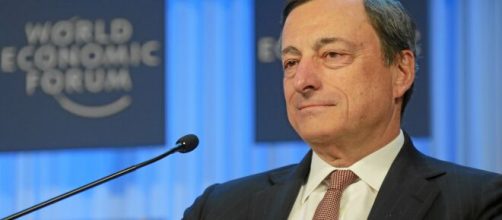 I media discutono di un possibile governo Draghi.