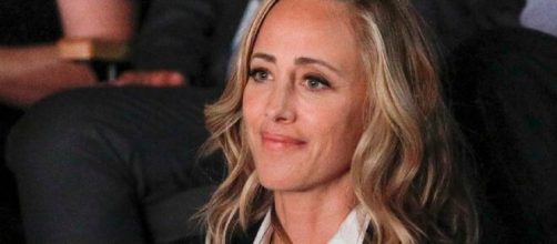 Kim Raver anticipa che i prossimi episodi di Grey's Anatomy faranno chiarezza sul futuro sentimentale della Altman.