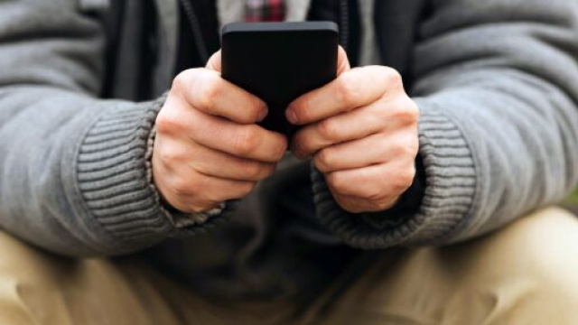 Coronavirus Challenge: c'è il primo contagiato da Covid-19