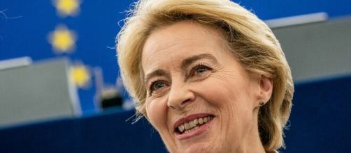 Coronavirus, Urusla Von der Leyen boccia l'ipotesi coronabond