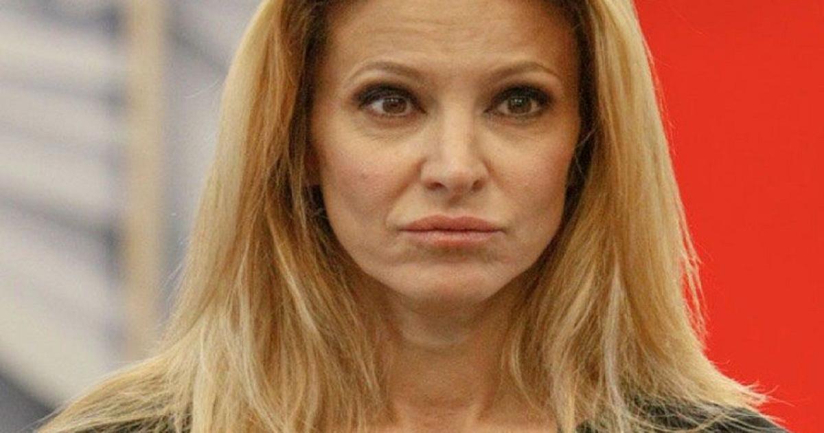 GF Vip, Adriana Volpe scossa dalla lettera del marito: 'Da ora inizio a divertirmi'