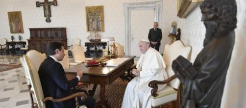 L'incontro tra Giuseppe Conte e Papa Francesco (foto di Vatican News)