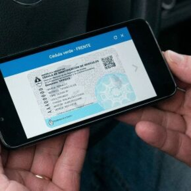 A partir de ahora, podremos llevar nuestro carnet de conducir en el teléfono móvil