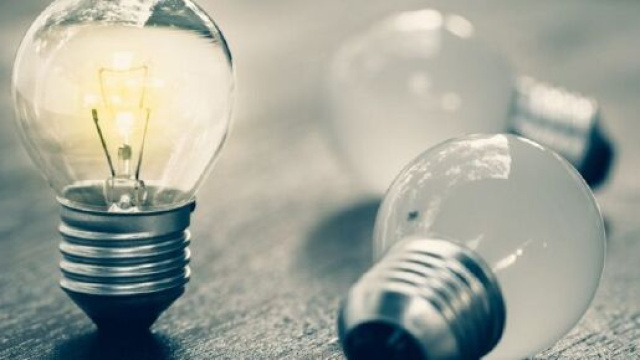 Emergenza Coronavirus: bollette elettricità e gas come risparmiare