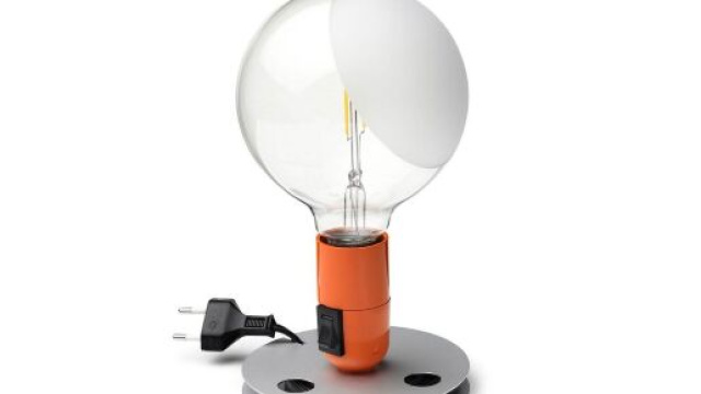 Lampadina LED a risparmio energetico.