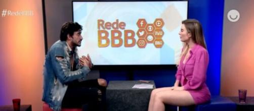 A apresentadora Fernanda Keulla revela precisar passar pano pro participante do 'BBB 20'. (Reprodução/Globo Play)