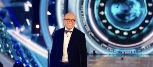 Alfonso Signorini criticato su Twitter per aver favorito la Elia e Zequila al GF Vip 4