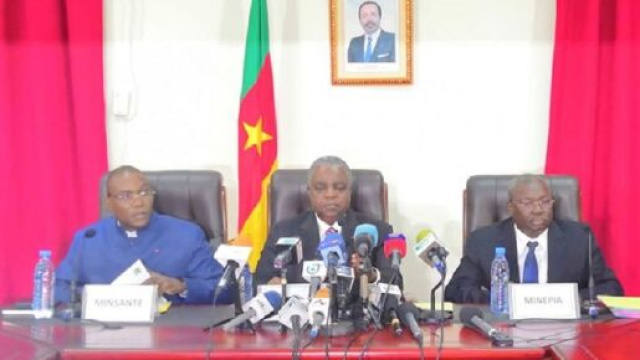 Conf&eacute;rence de presse conjointe Mincom-Minsante-Minepia (c) Mincom