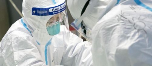 Cientistas chineses anunciam descoberta de anticorpos que podem ajudar no combate contra o coronavírus. (Arquivo Blasting News).