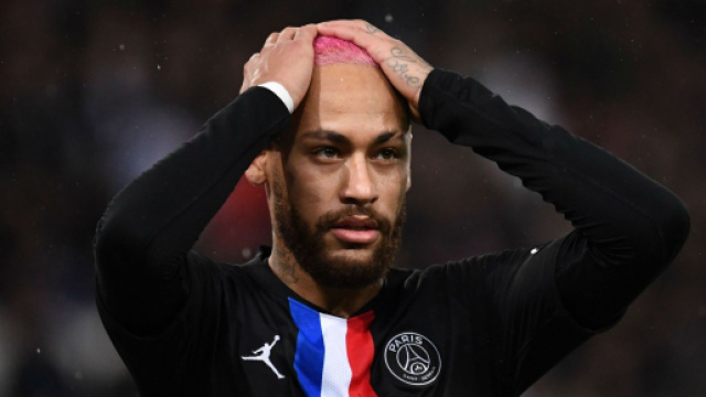 Neymar pourrait voir son salaire baisser de 50%