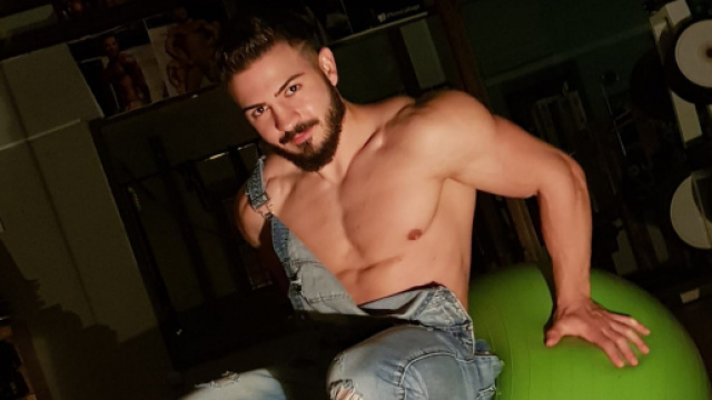 Simone Martis, personal trainer della provincia di Cagliari.