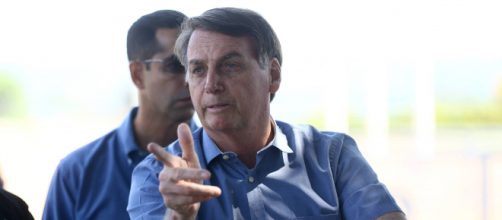 Bolsonaro se nega a comentar sobre entrevista de Mandetta. (Arquivo Blasting News).