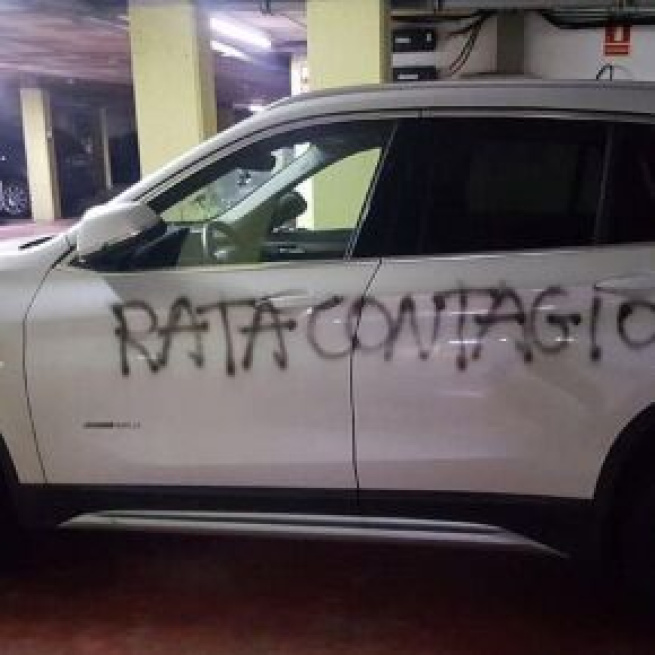 El coche de la sanitaria insultada por ayudar a los pacientes contagiados con coronavirus.