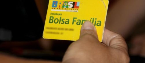 Caixa começa a pagar auxílio emergencial aos beneficiários do Bolsa Família. (Arquivo Blasting News)