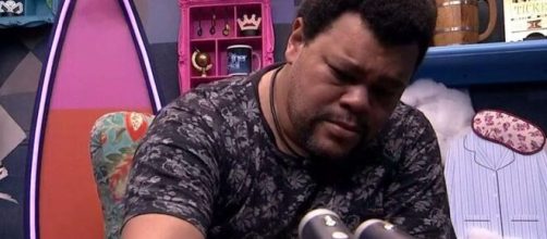 Babu chora com saudade de Prior no raio-X do 'BBB20'. (Reprodução/TV Globo)