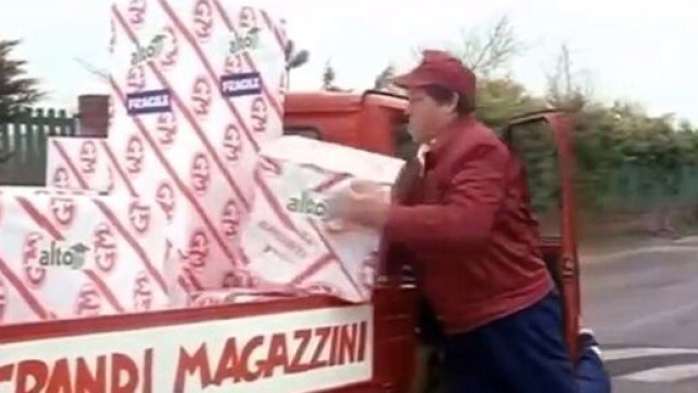 Grandi Magazzini, il film in prima serata tv domenica 5 aprile su Cine 34