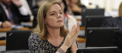 Gleisi Hoffmann cobra que STF se posicione contra Bolsonaro após fala sobre ditadura. (Arquivo Blasting News)