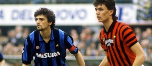 Alessandro Altobelli e Paolo Maldini in un derby della stagione 1985/86.