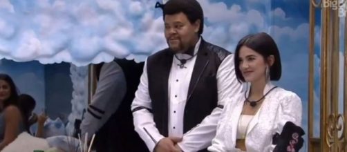 Babu Santana e Manu Gavassi ficaram amigos no "BBB20", e suas torcidas se uniram para eliminar Mari Gonzalez. (Reprodução/TV Globo)