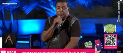 Luiz Carlos cantou vários sucessos do Raça Negra. (Reprodução/YouTube).