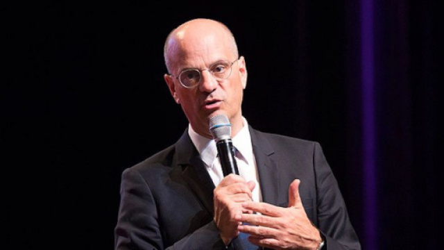 Jean-Michel Blanquer a annoncé la réouverture des écoles. Credit : wikimedia commons/Jeremy Barande
